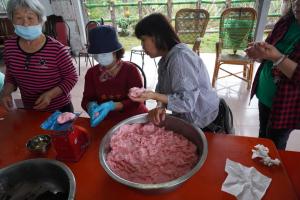 福佑宮_婦女負責粿團