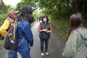 田野團隊採訪曾惠子女士(攝影：楊士霈，攝於2021年2月27日) 