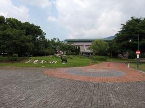 均頭國中校園1